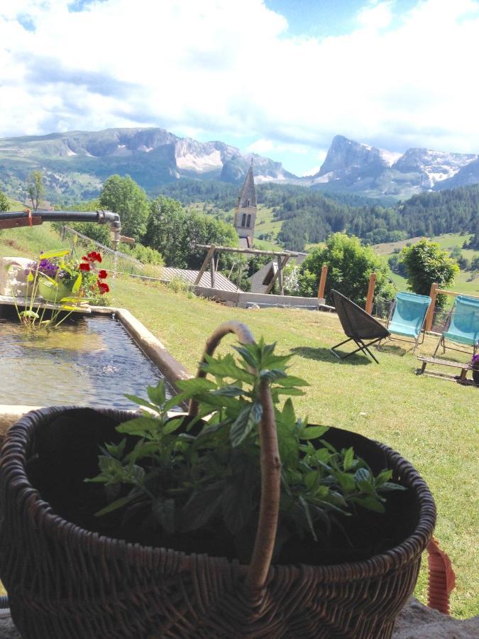 Saint-Étienne-en-DévoluyLa Tourtette住宿加早餐旅馆 外观 照片